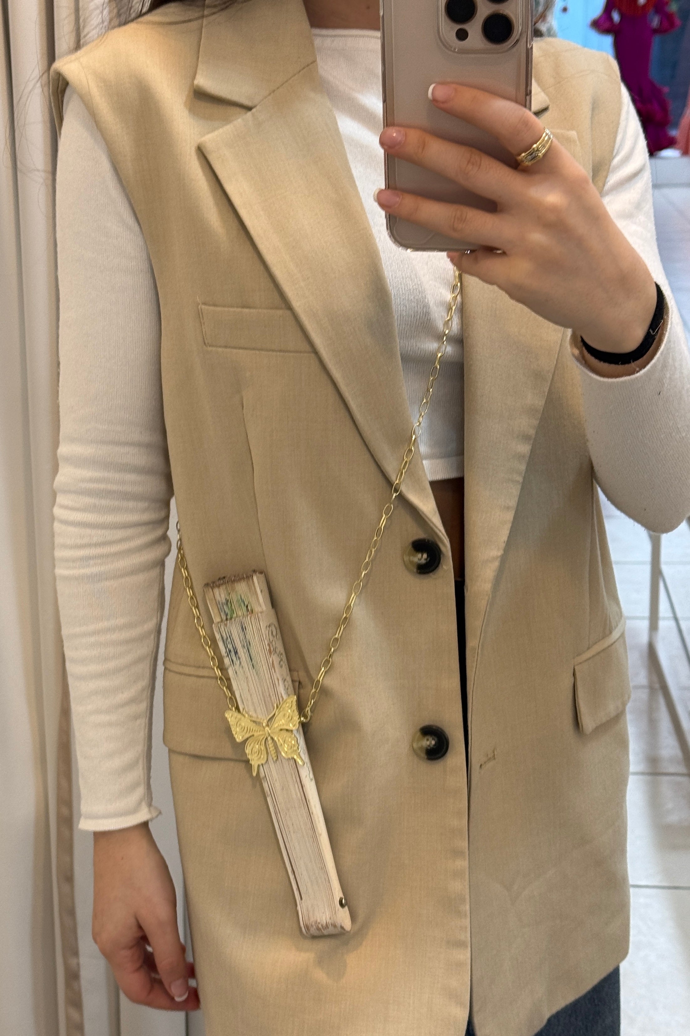 Cuelga abanico mariposa