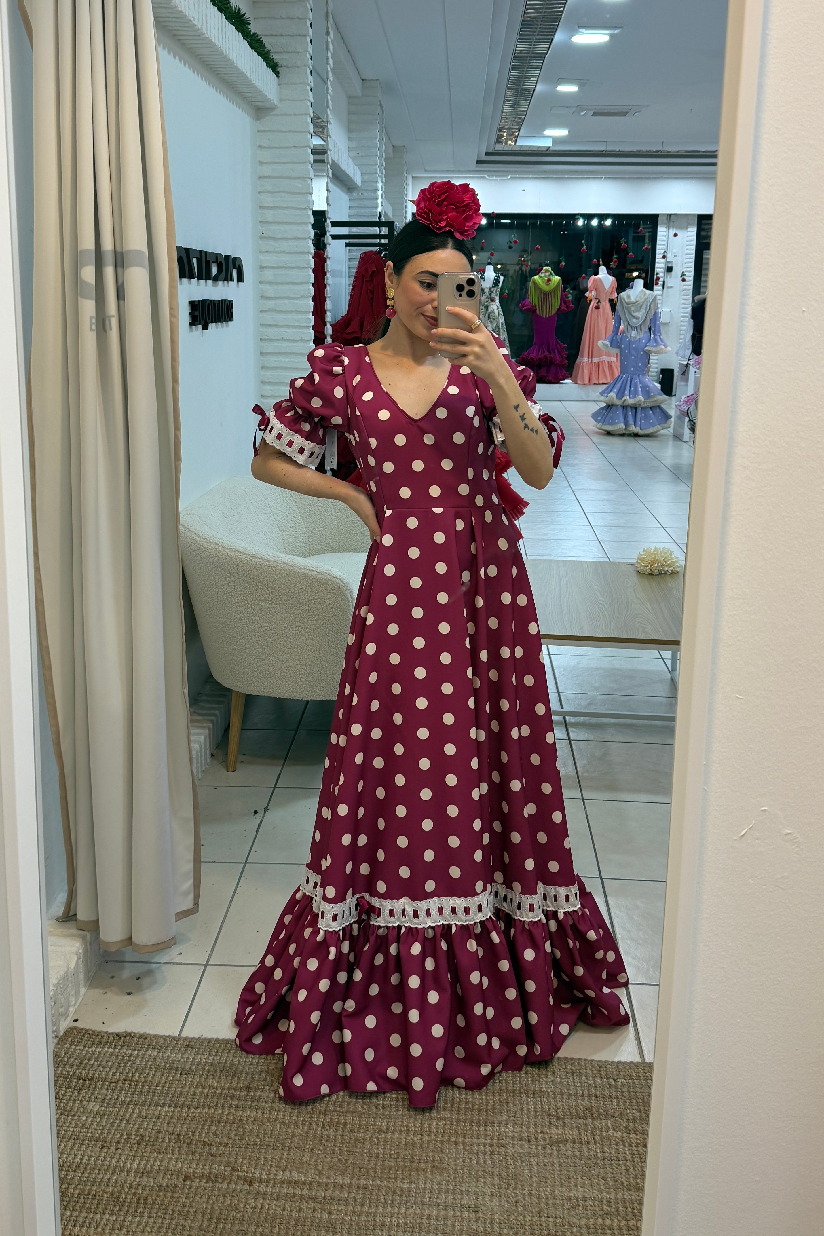 Bata de lunares crudos