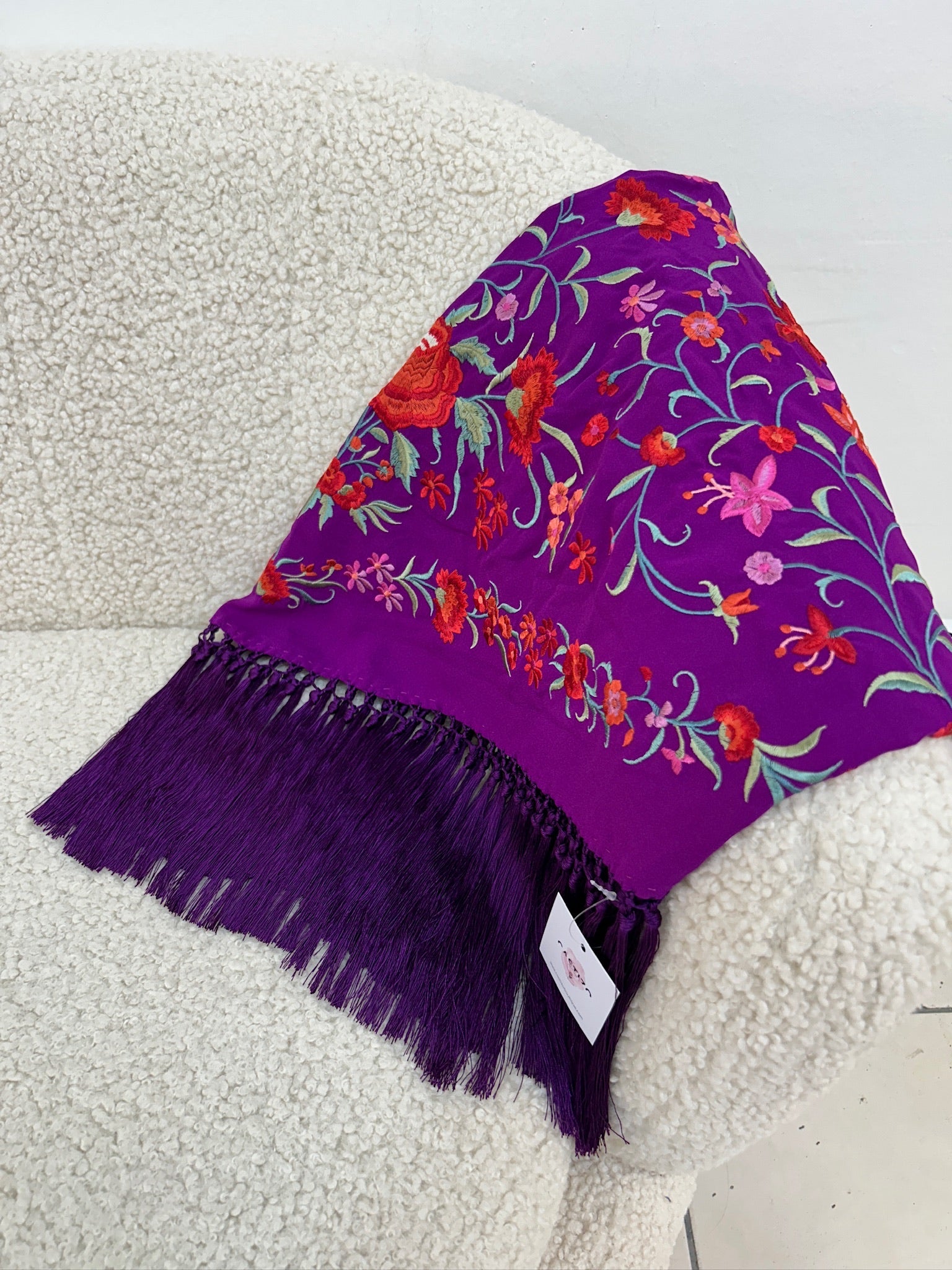 Mantoncillo berenjena clavel