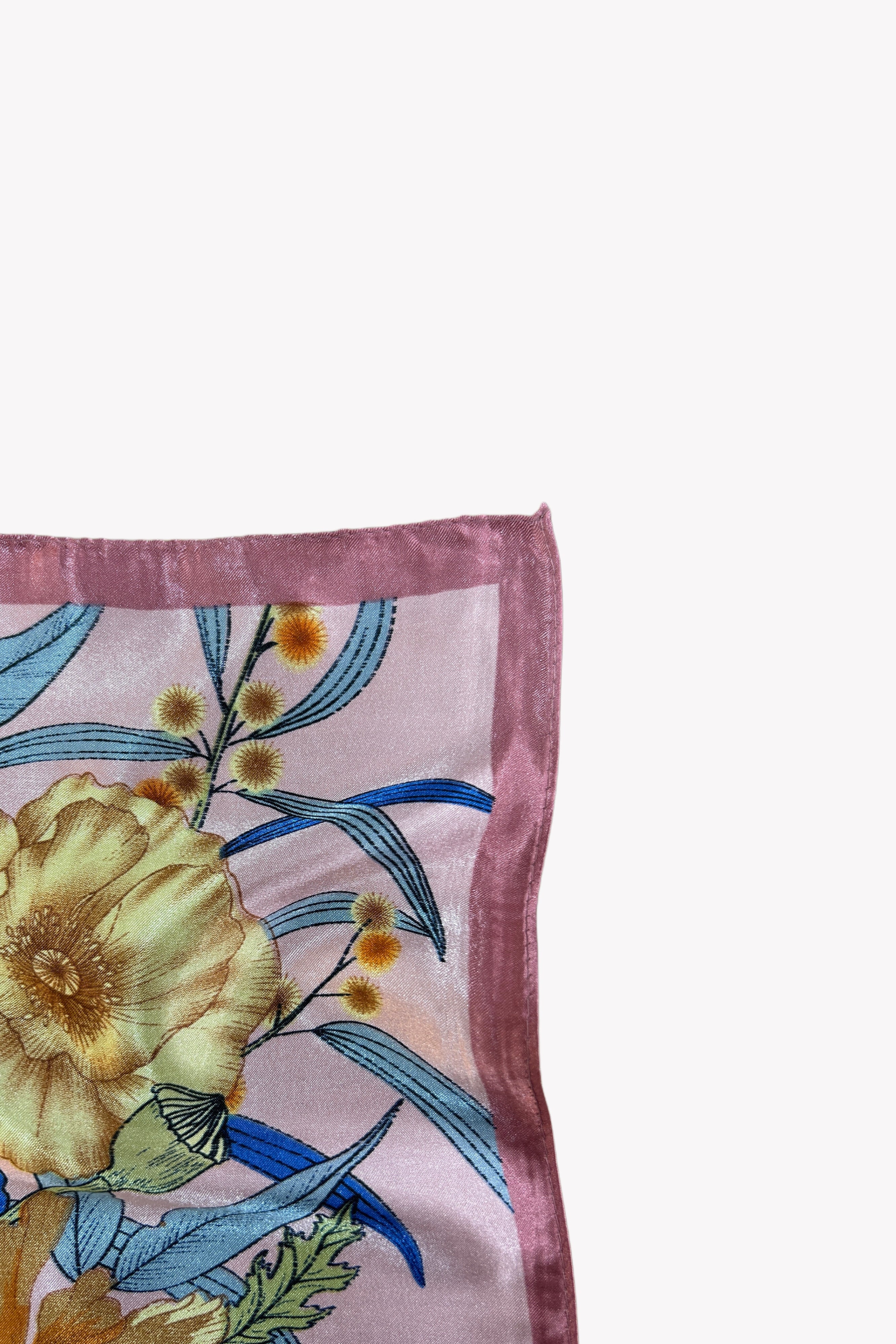 Pañuelo flores rosa 60