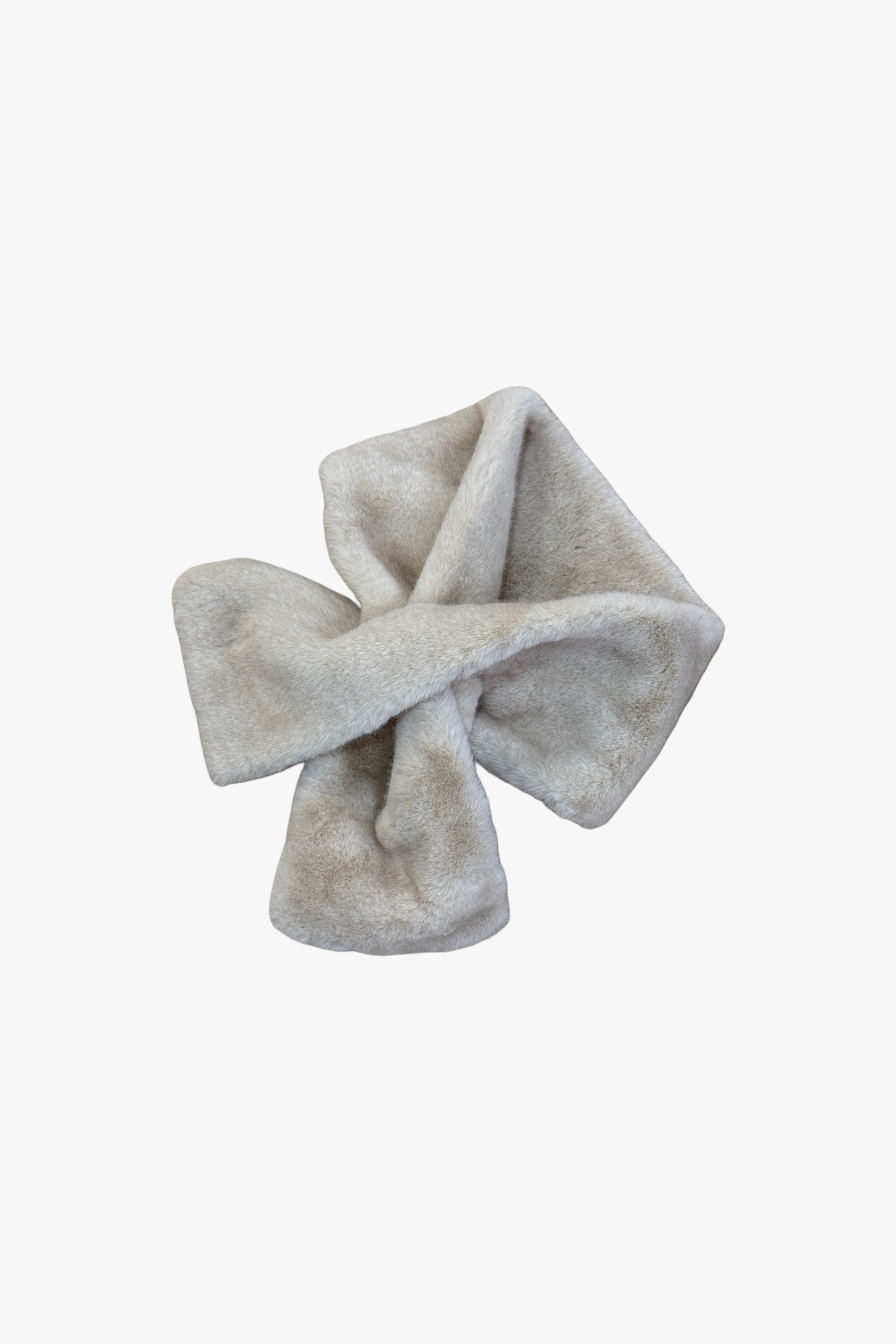 Cuello cruzado