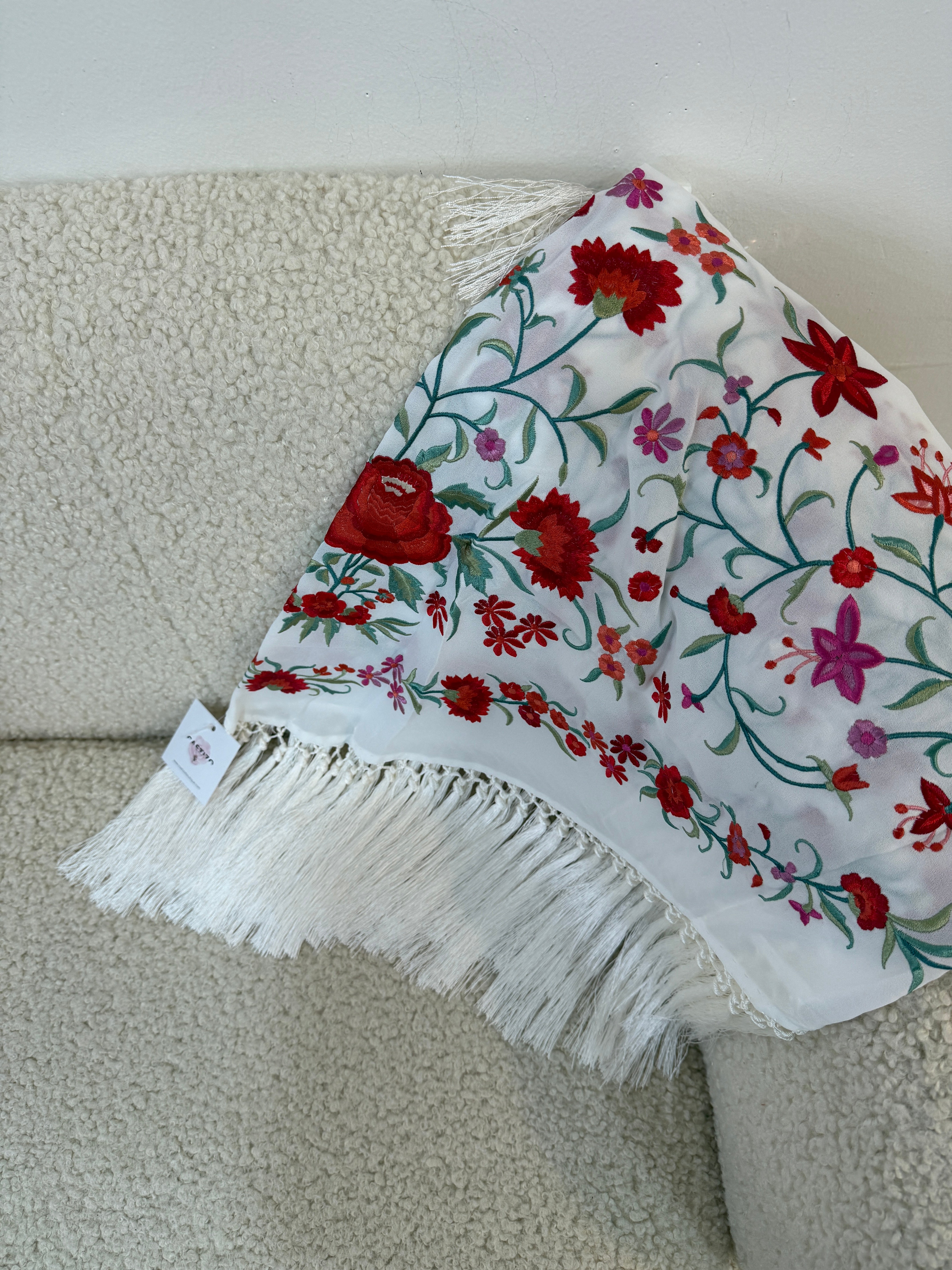 Mantoncillo blanco clavel