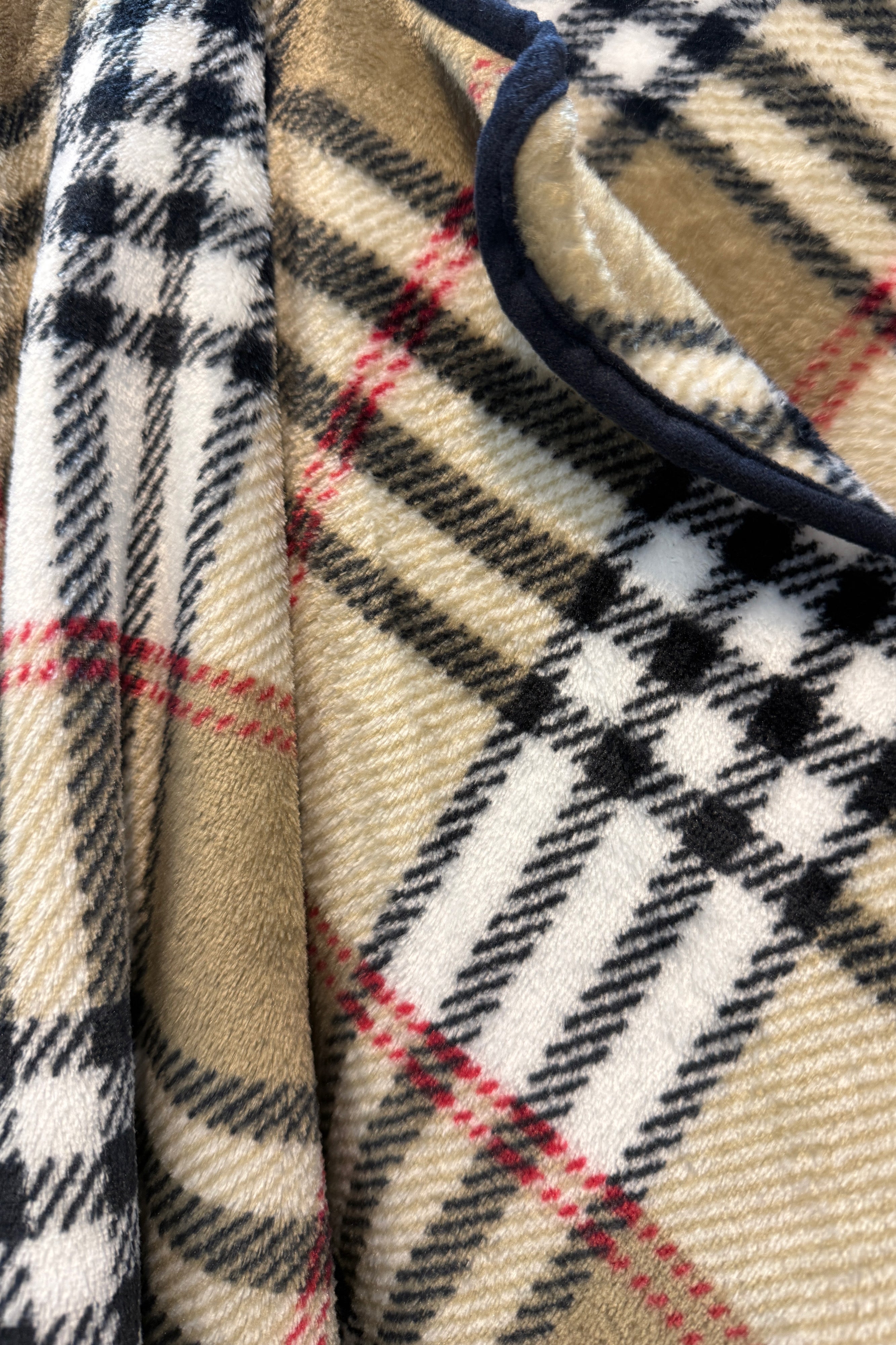 Poncho/Capa de cuadro burberry