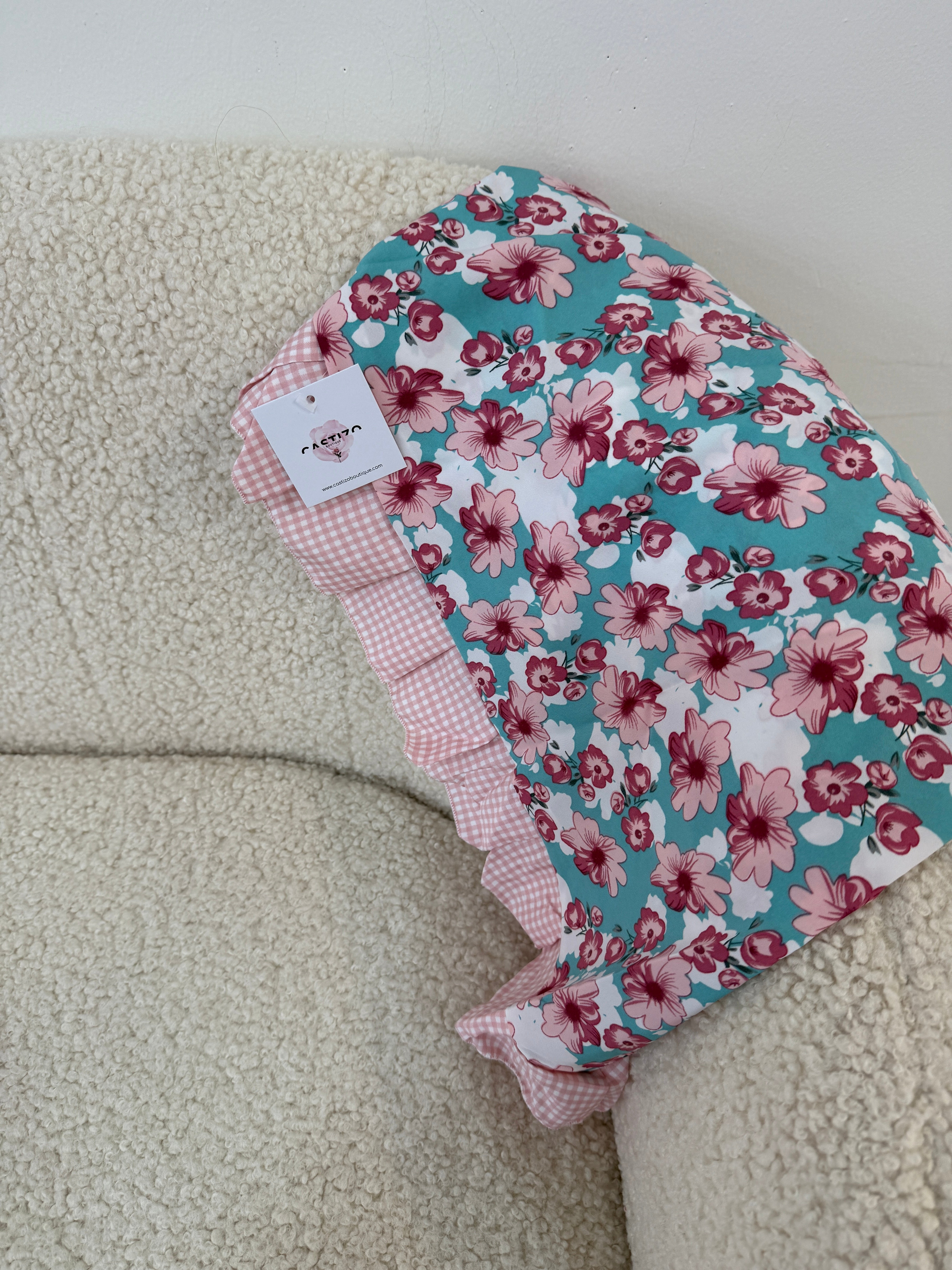 Pañoleta flores y Vichy rosa