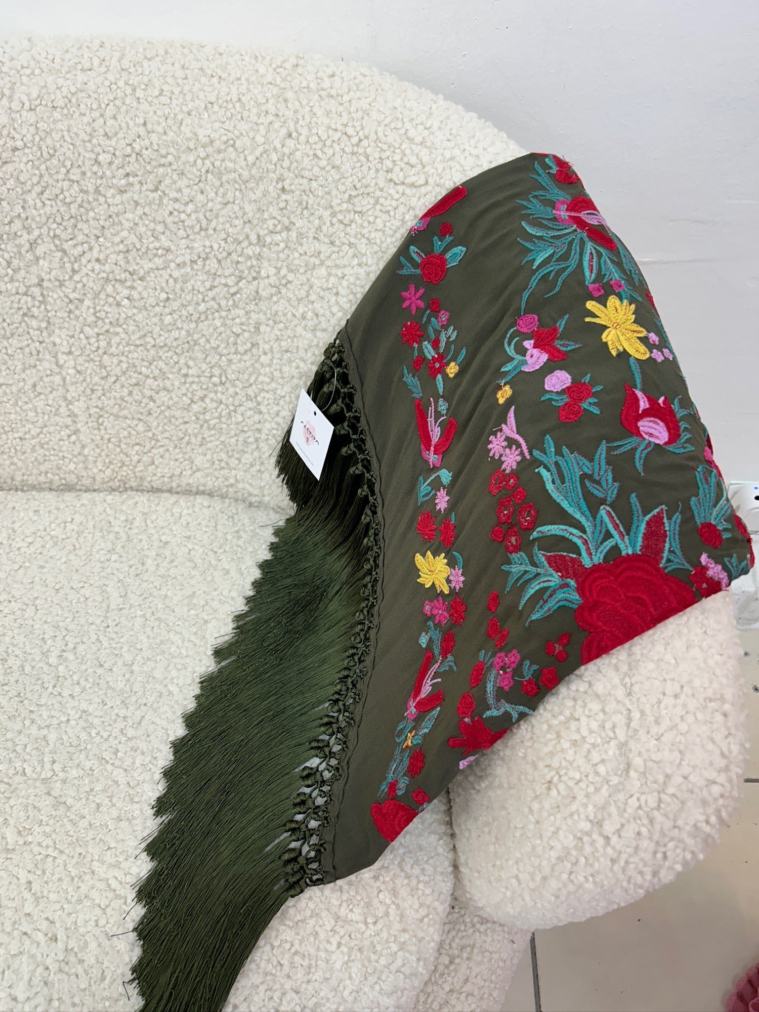 Mantoncillo verde caqui y colores