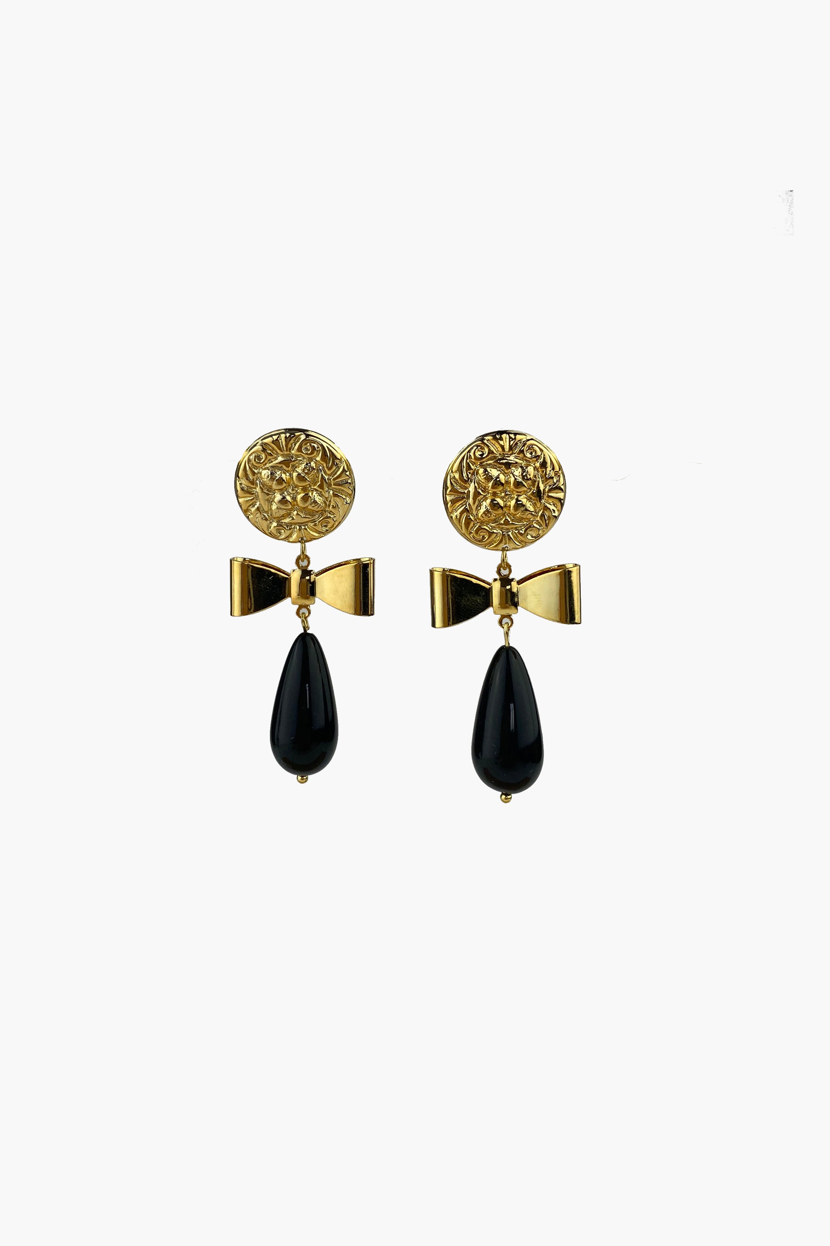 Pendiente lazo cubanita negra