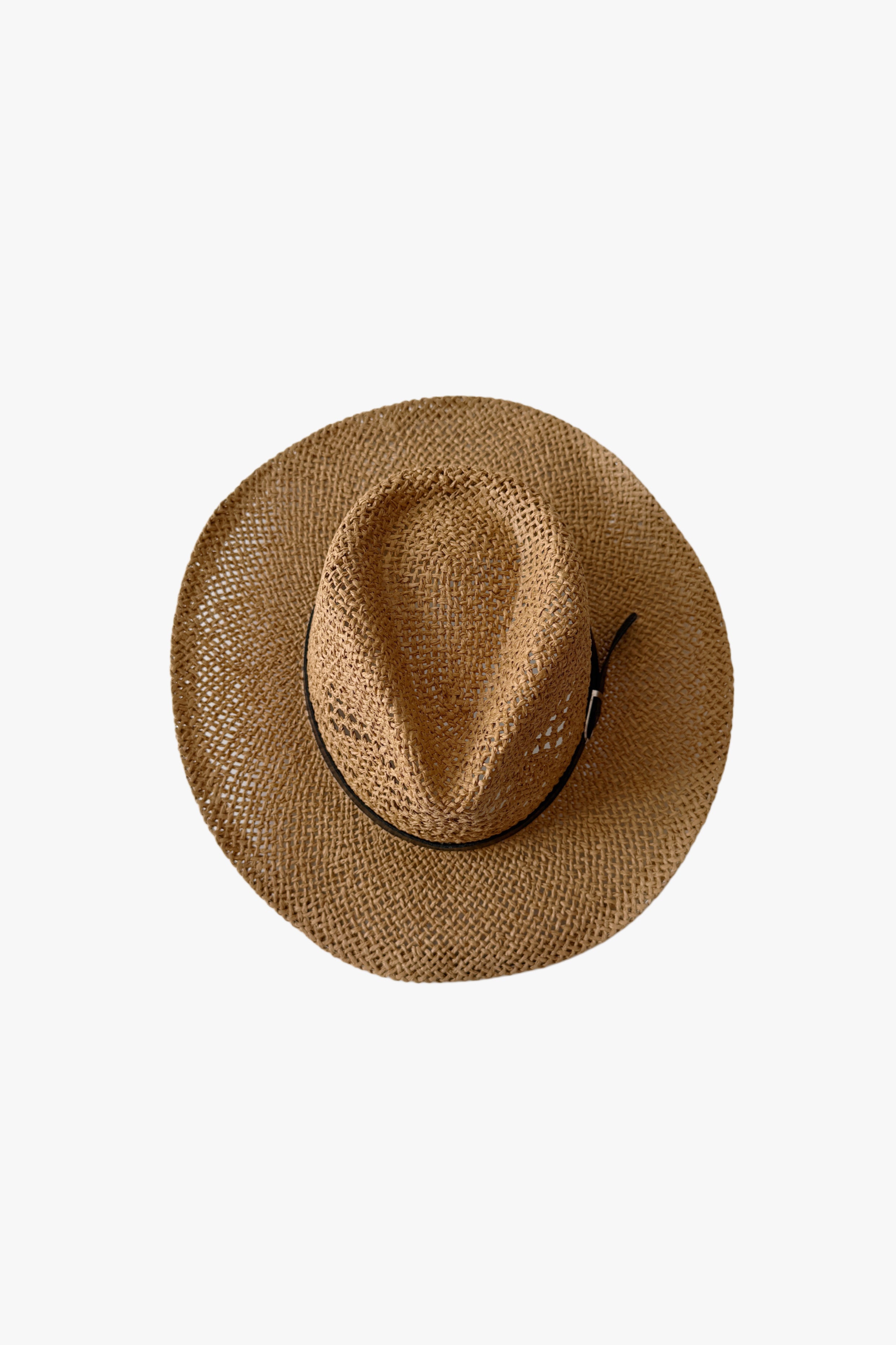 Sombrero de paja detalle cinturón