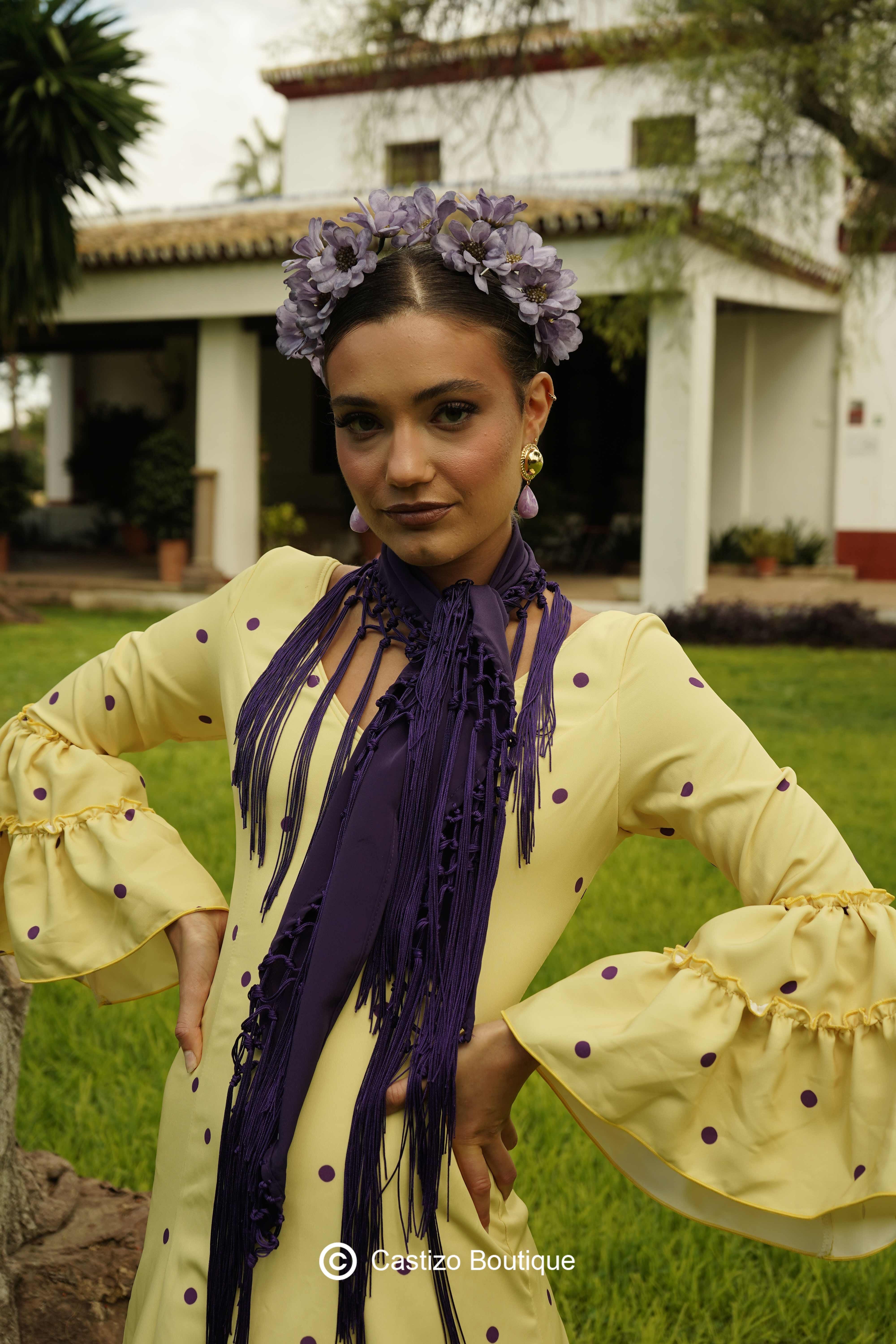 Bata Revuelo | Curvy